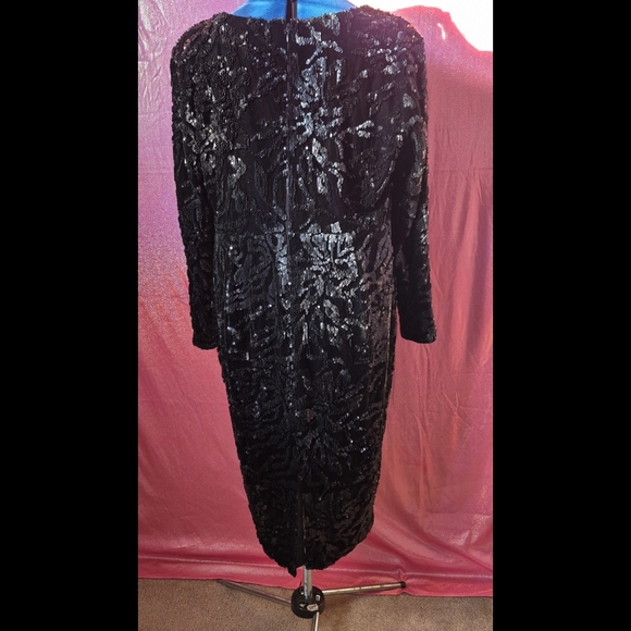 🆕️ LISTING!! DRESS THE POPULATION ELIZABETH SEQUIN &VELVET MIDI SHEATH DRESS - Picture 11 of 15